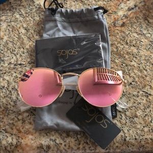 NWT SOJOS SUNGLASSES POLARIZED 100% UV PROTECTION